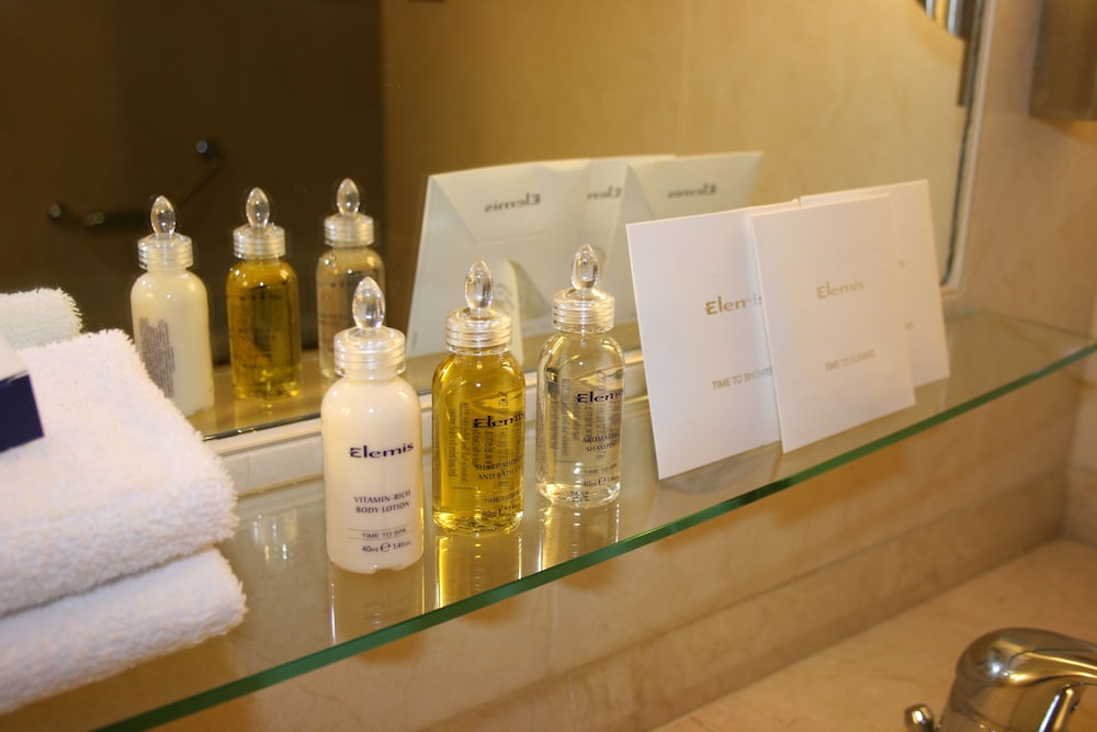 Deluxe Twin Room - Photo 2