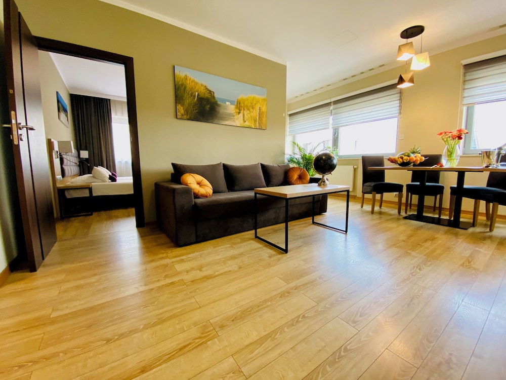 Apartment photo 1