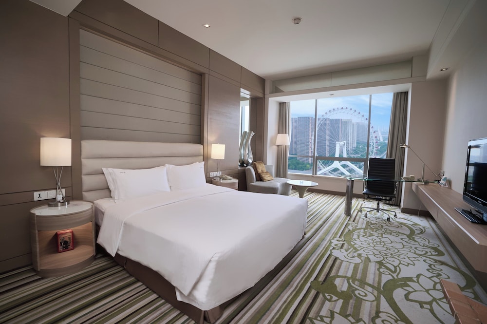 Standard Room, 1 King Bed, Smoking, View (Tj Eye View)