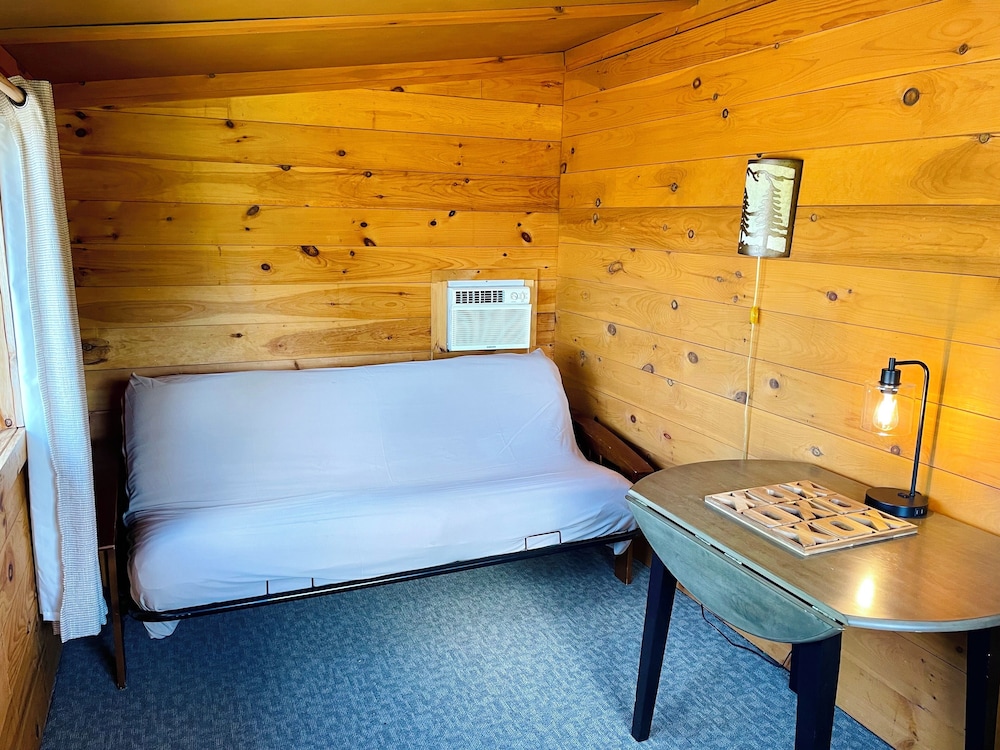 Panoramic Suite, Multiple Beds photo 3