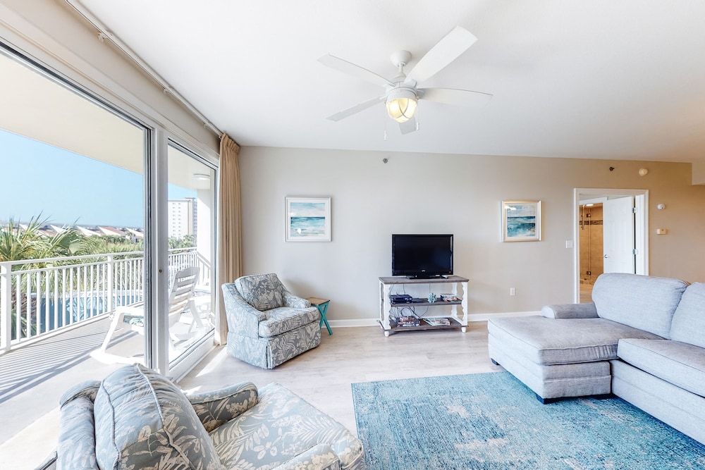 Condo, 3 Bedrooms