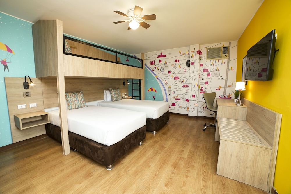 Traditional Triple Room, Multiple Beds - Photo 4