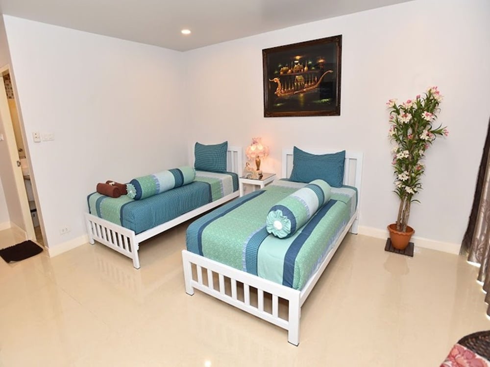 Standard Twin Room photo 1