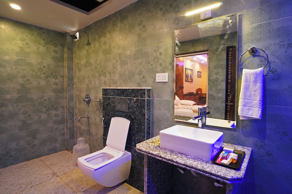 Elite Room - Photo 14