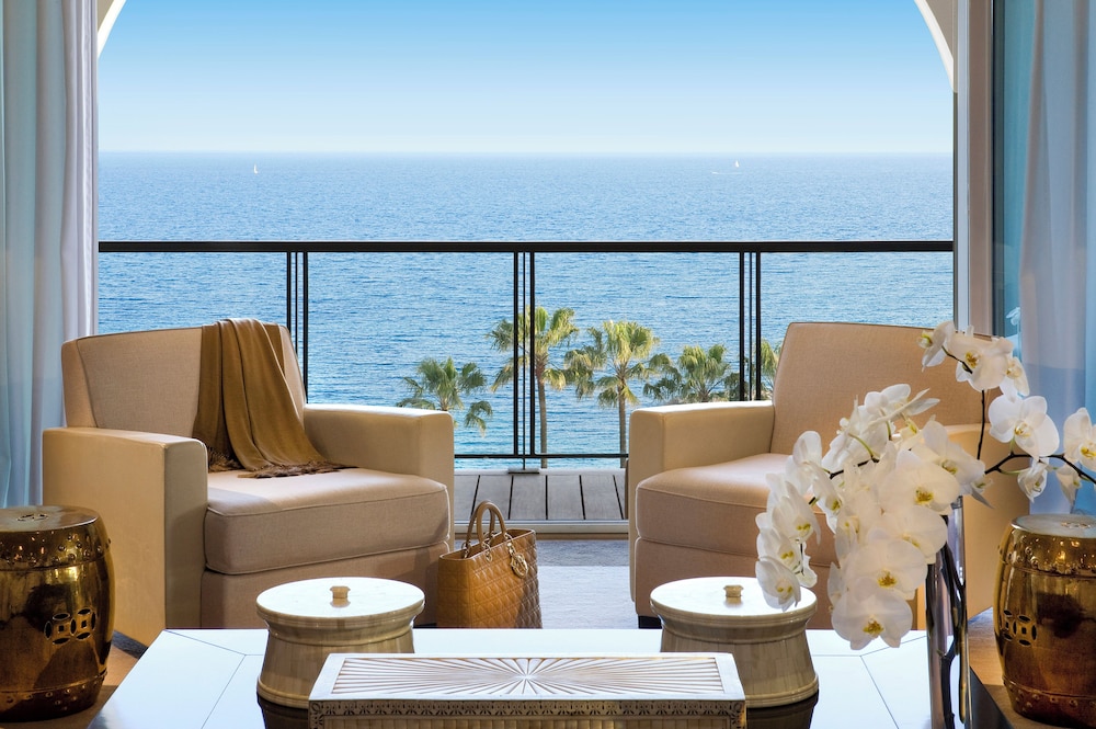Suite (Majestic)