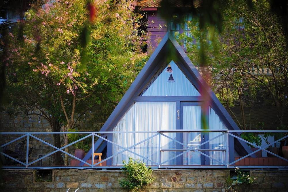 Standard Bungalow