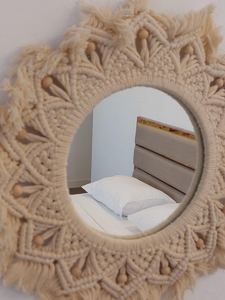 Exclusive Studio, Multiple Beds, Beachside photo 1