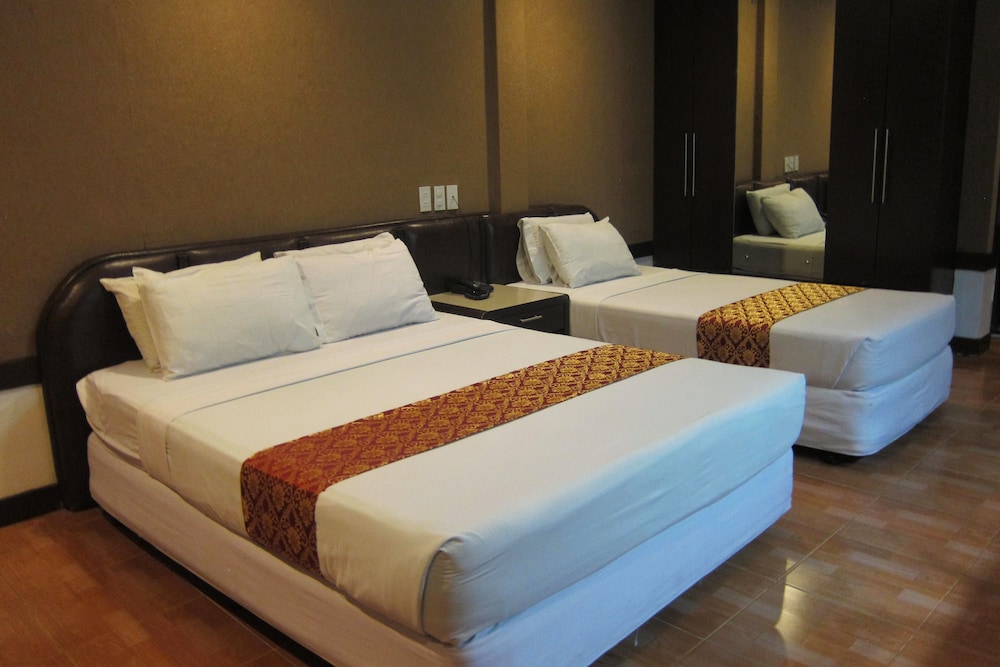Premier Room - Photo 13