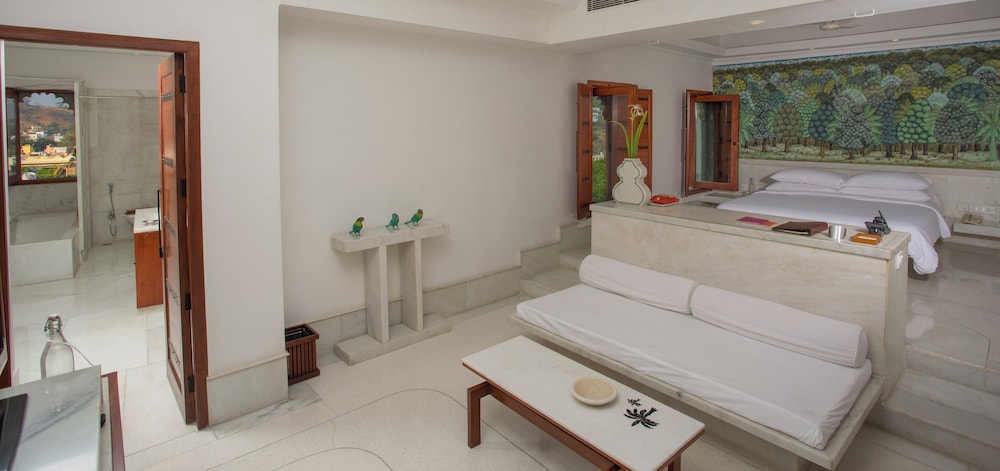 Palace Suite - Photo 6