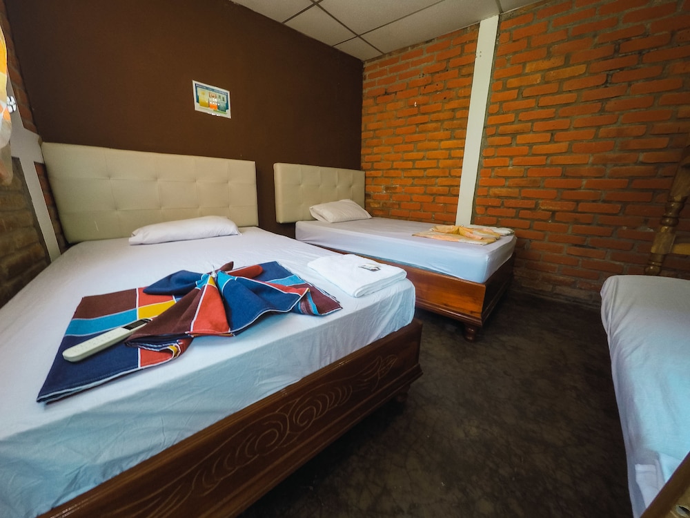 Comfort House, 5 Bedrooms, Non Smoking, Mountain View photo 1
