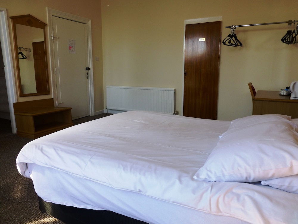Standard family of 5 room photo 2