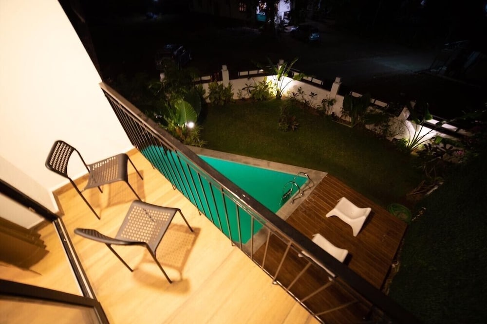 Deluxe Double Room, Pool View photo 2