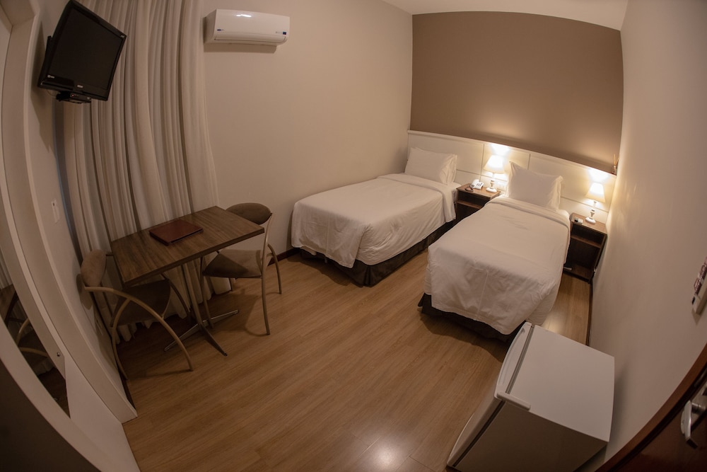 Executive Double or Twin Room, 1 Double or 2 Twin Beds, Air conditioning - Photo 6