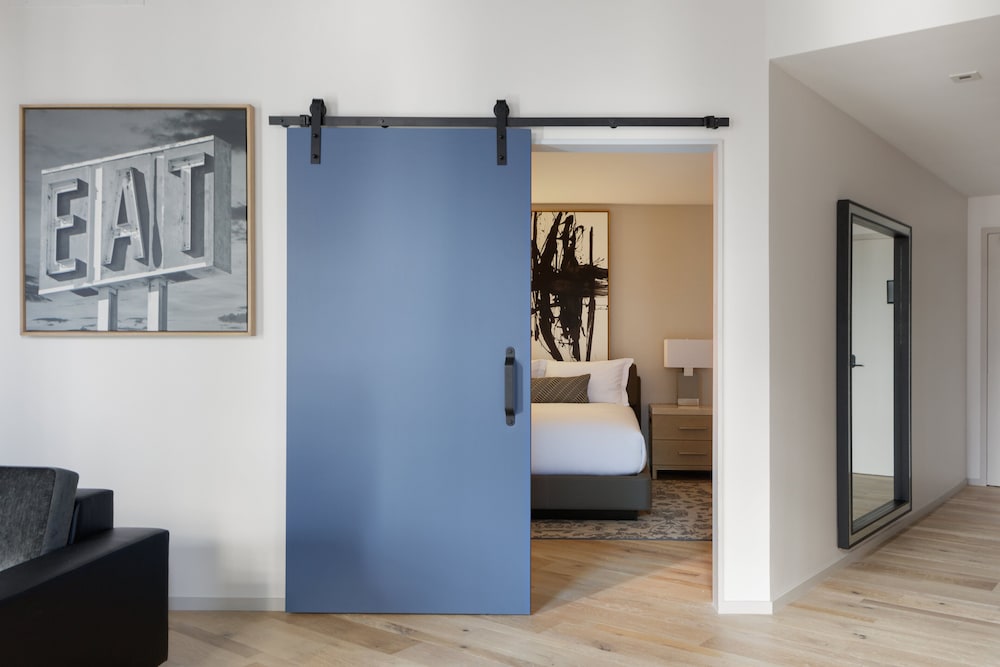 Suite, 1 King Bed (Pittman) - Photo 1