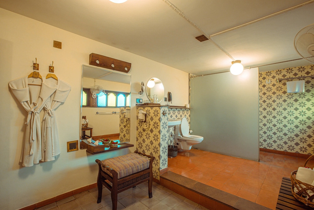 Modern Heritage Grand Suite - Photo 3