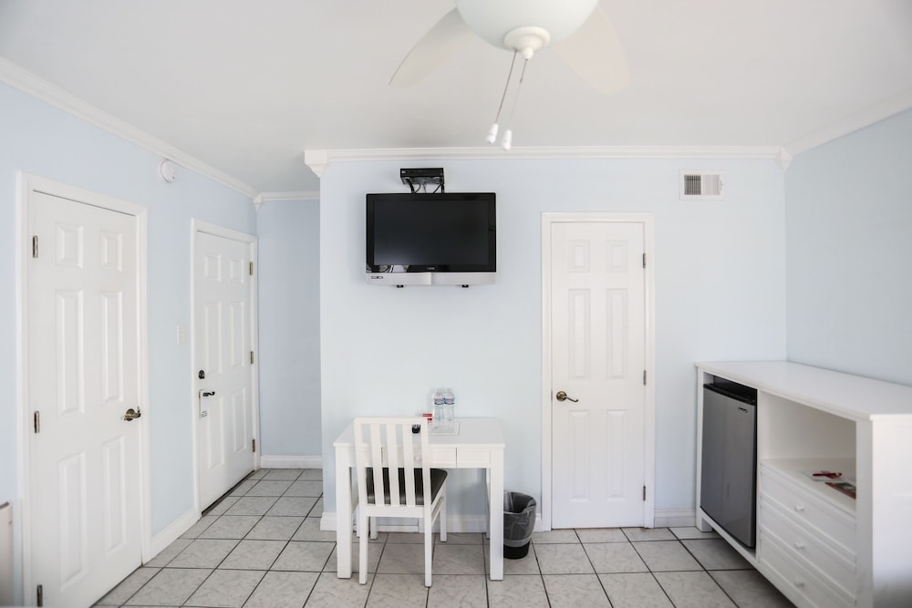 Deluxe Double Room, 2 Double Beds, Non Smoking