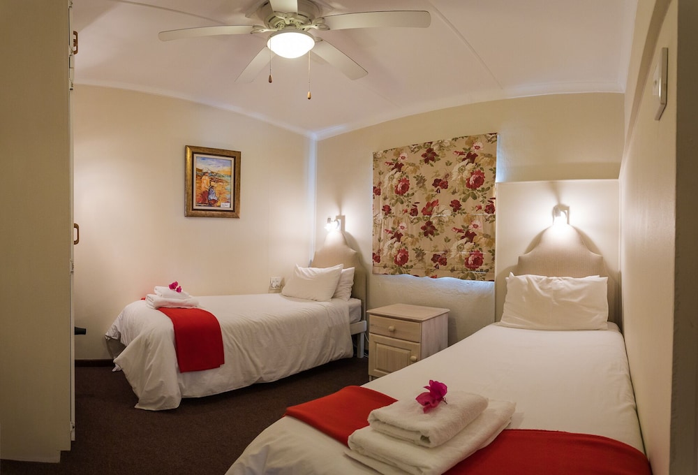 Two Bedroom Flat photo 1