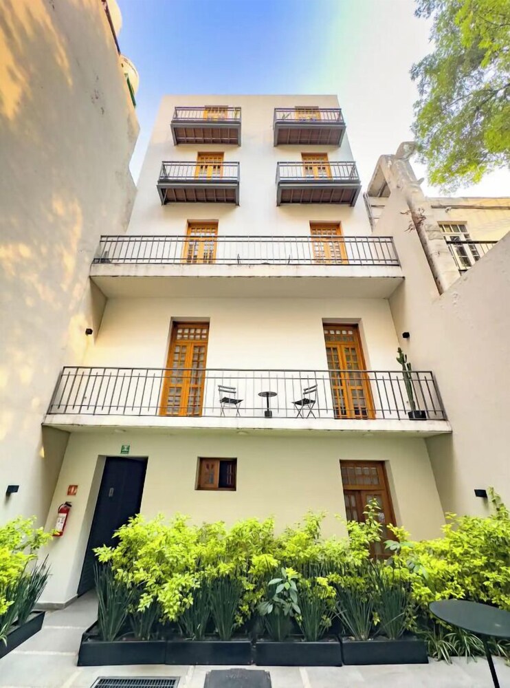 Apartamento superior, 2 habitaciones, balcón, vistas al patio (1)