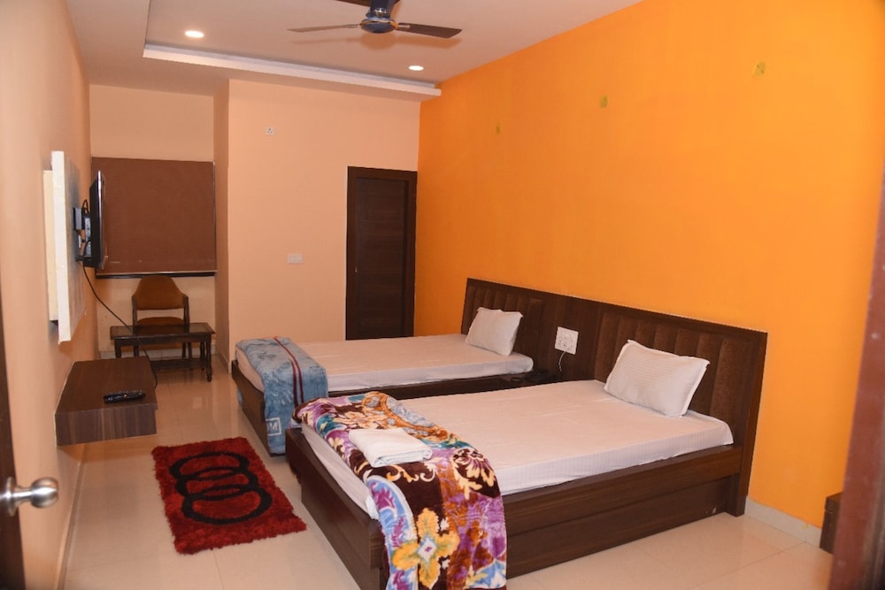 Deluxe Double Room, Balcony, City View