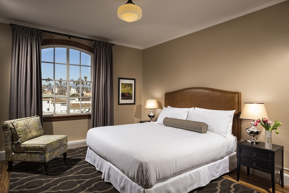 Suite, 1 Bedroom photo 1