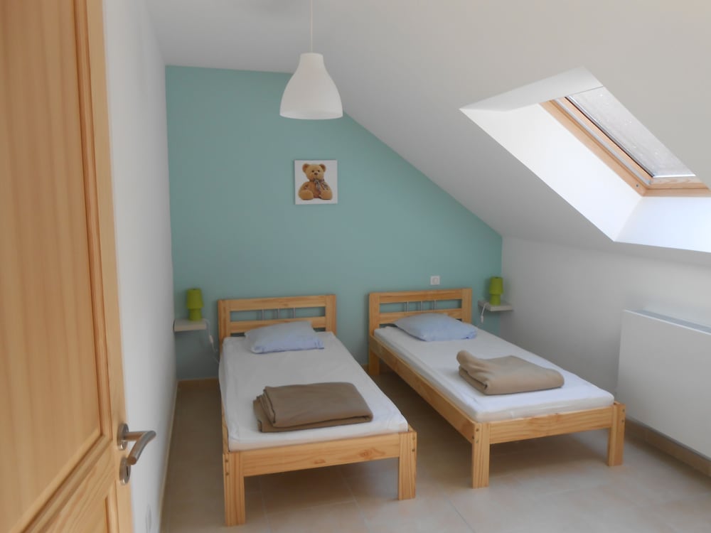 Apartment, 4 Bedrooms, Balcony photo 1