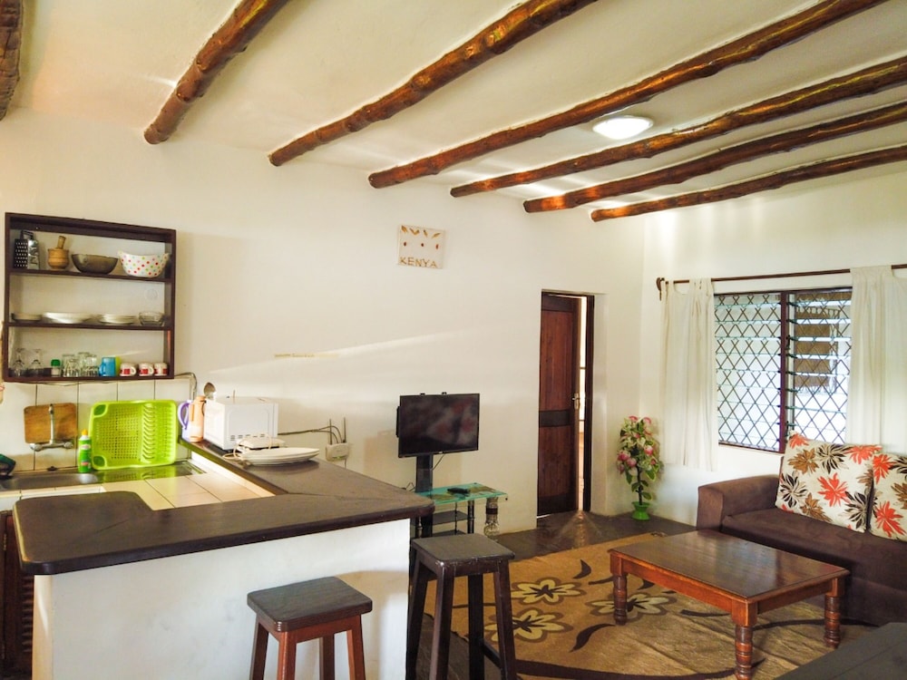 Deluxe Cottage, 2 Bedrooms photo 2