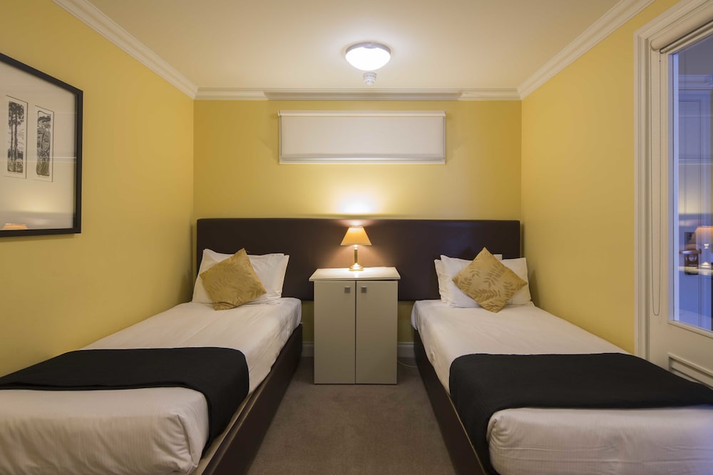 Apartment, 2 Bedrooms, Lake View