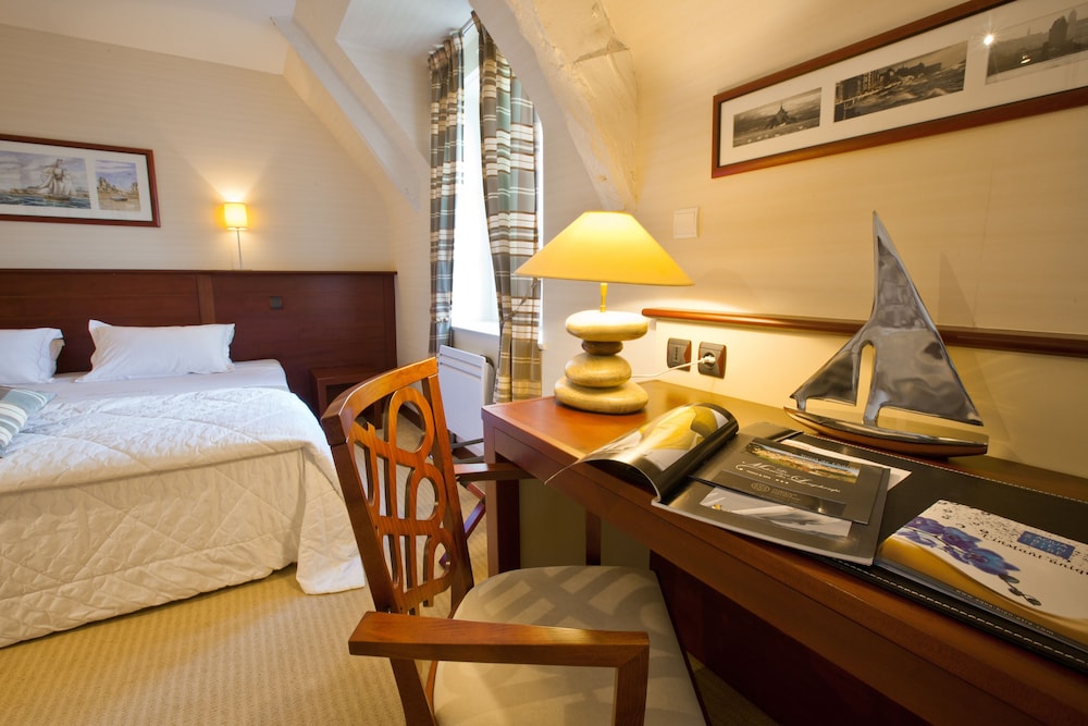 Luxury Suite, 1 King Bed photo 3