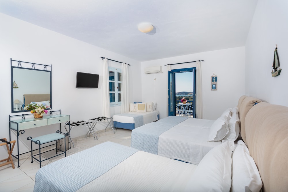 Family Room, Sea View - Photo 1