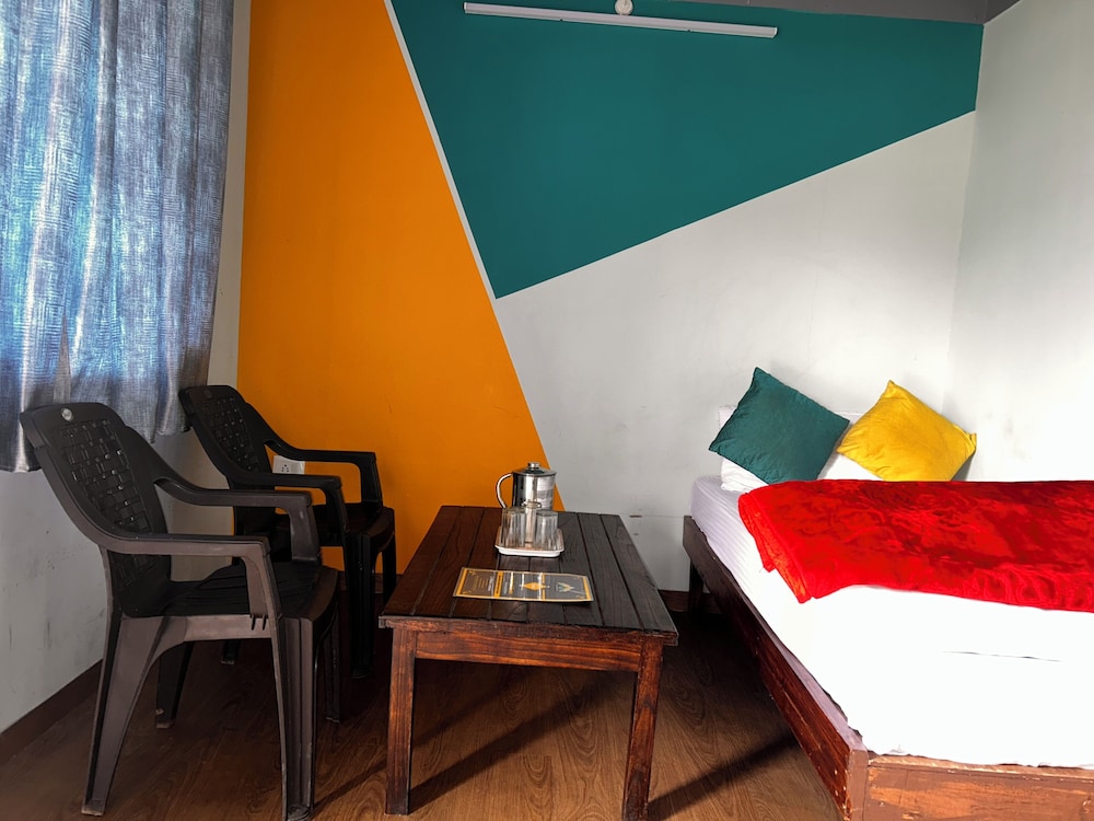 Family/Quad Room (1 Double Bed +2 Single Beds) photo 1