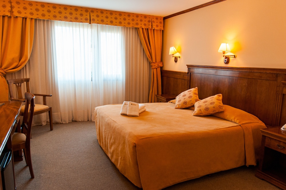 Executive Twin Room