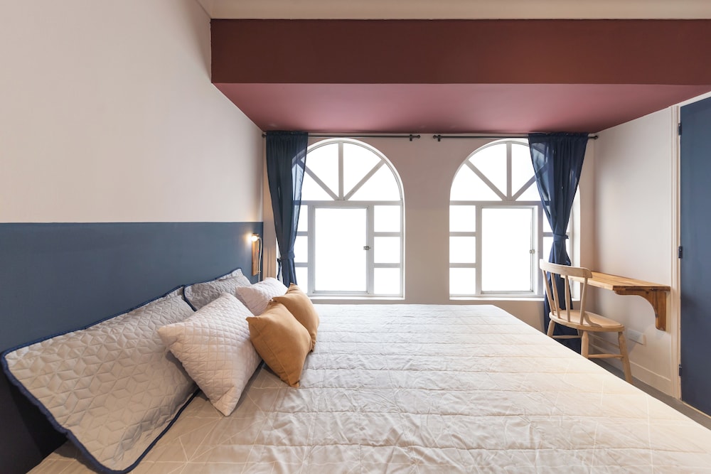Standard Room, 1 Double Bed, Ensuite photo 3