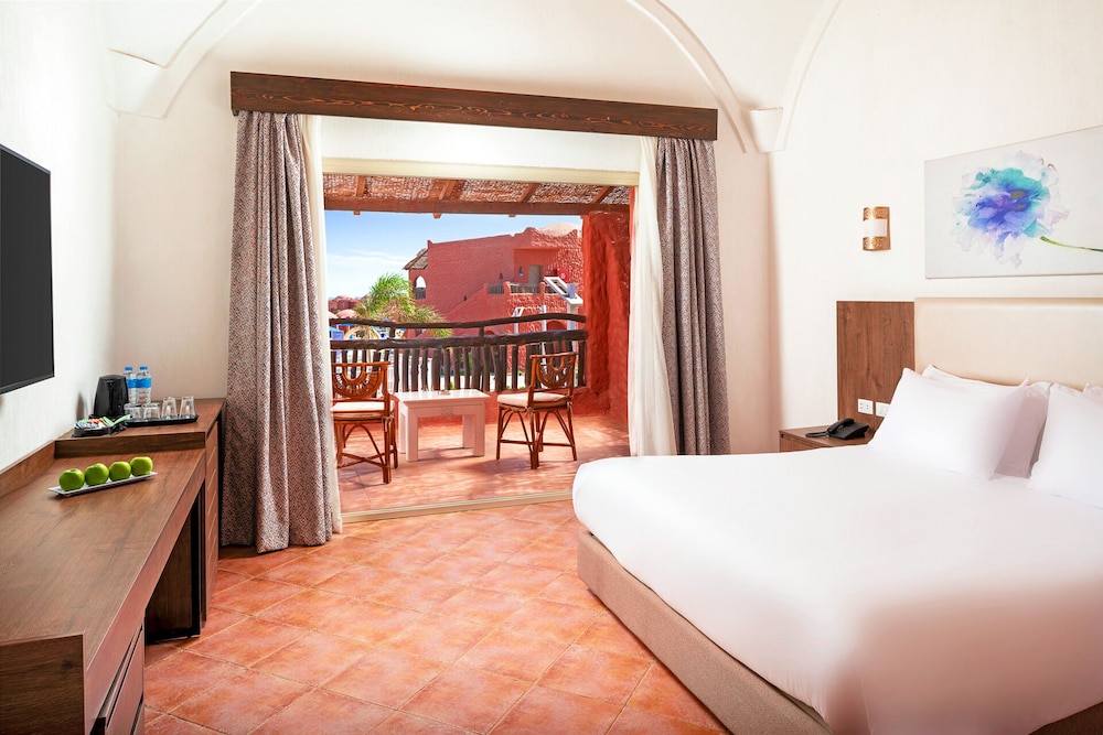 Deluxe Bungalow, Sea View - Photo 3