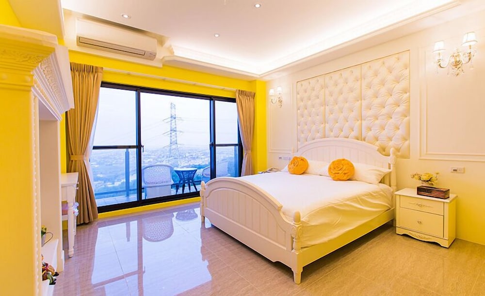 Double Room (England Style) photo 1