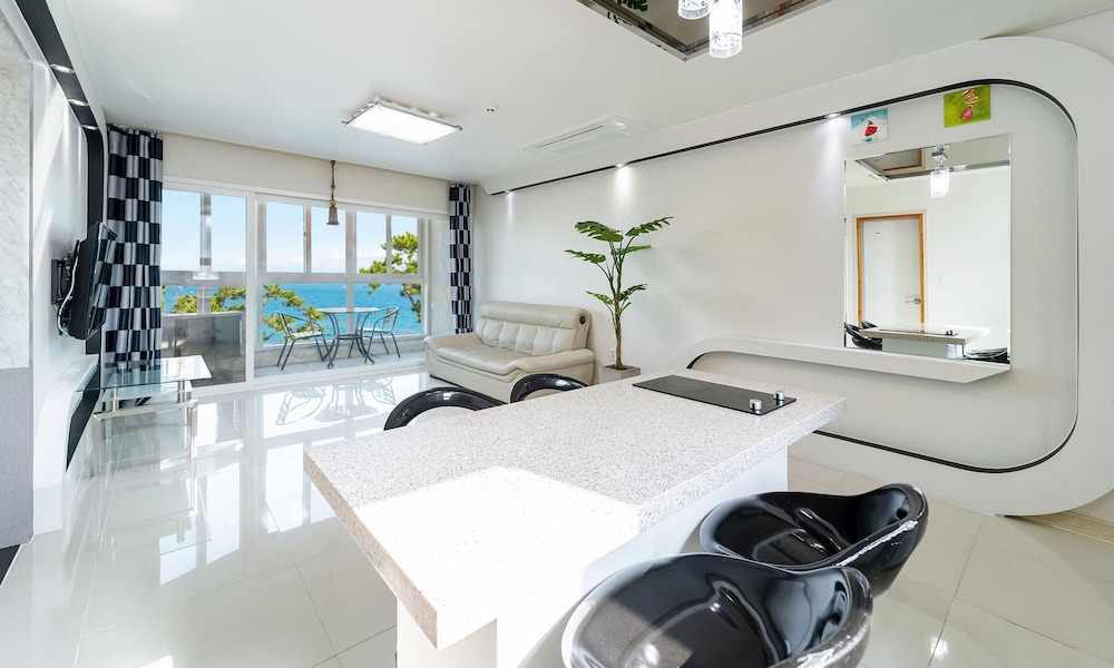 Ocean View A1