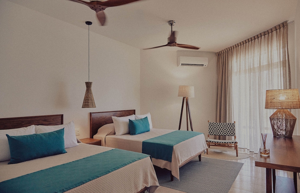 Double Room, 2 Queen Beds, Balcony, Garden View