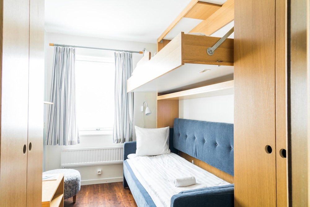 Basic Twin Room photo 1