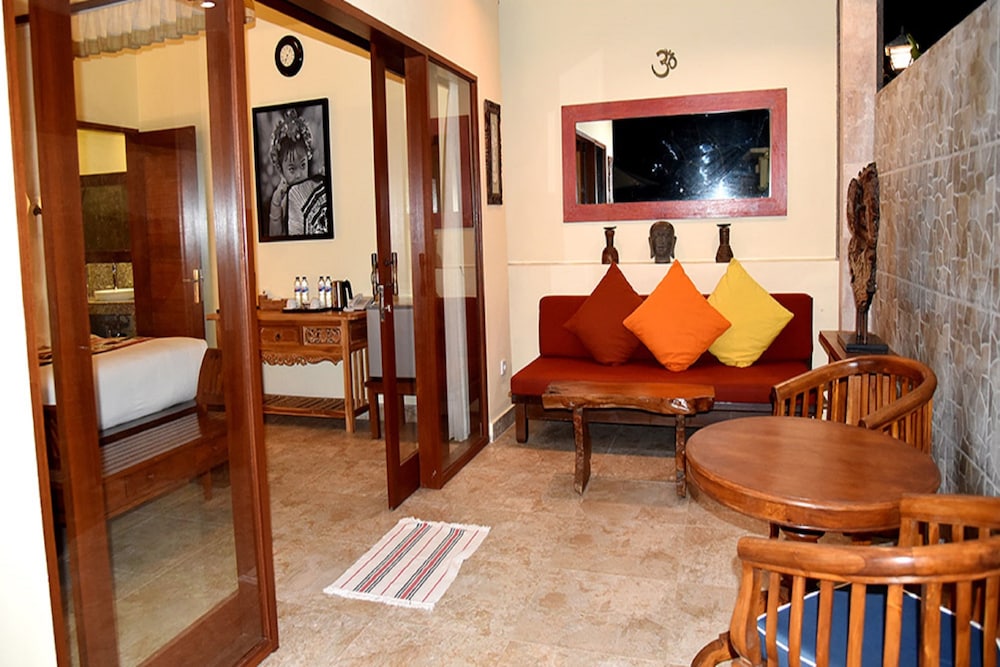 Villa, 2 Bedrooms, Private Pool, Poolside - Photo 11