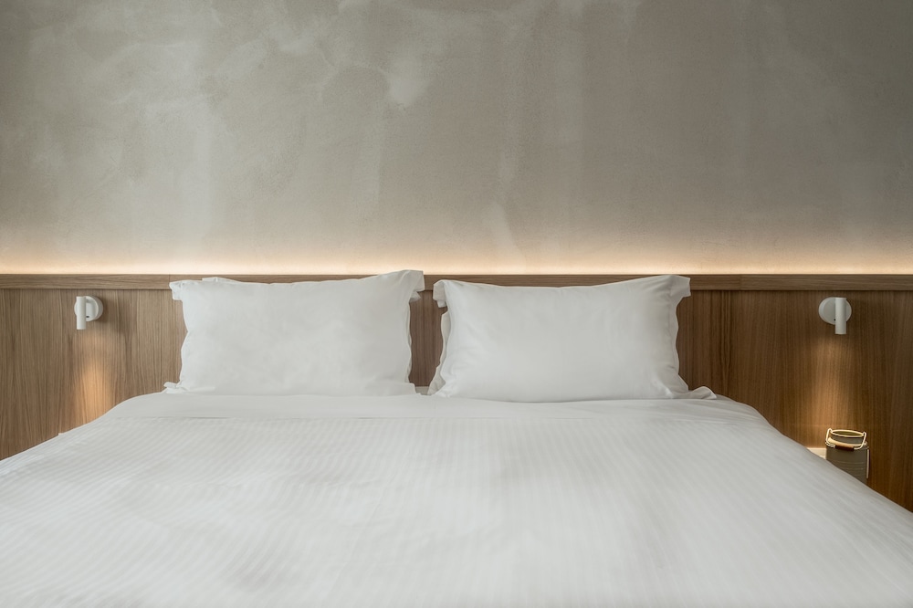 Double Room with Caldera View