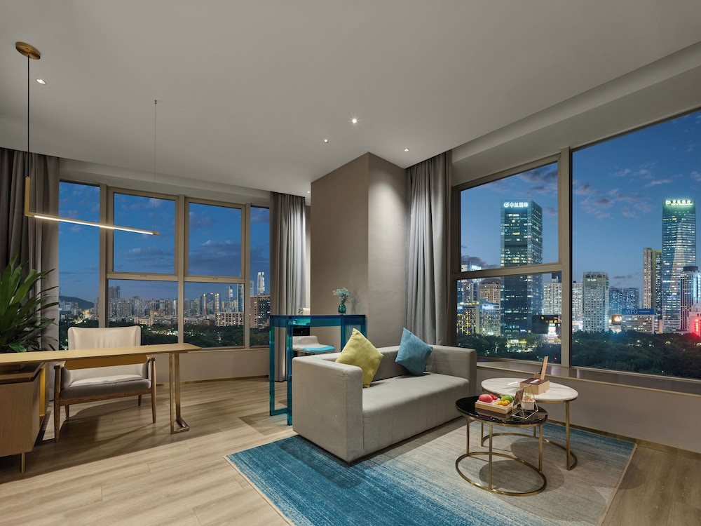 Superior Suite - Photo 1