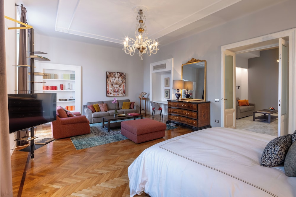 Deluxe Apartment, Balcony, City View