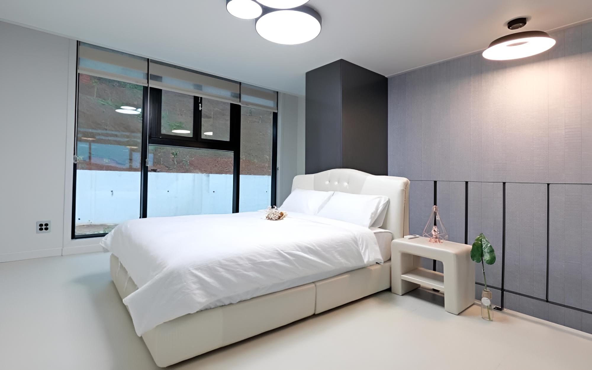 Room (Room 101 (Double Layer Spa)) - Photo 7