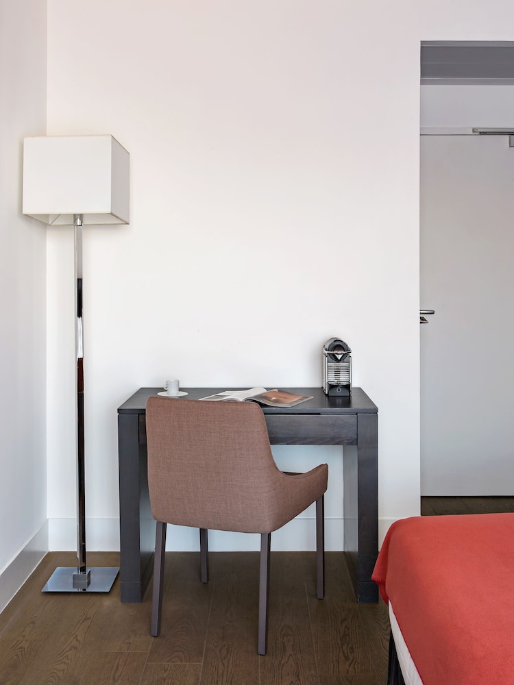 Superior Double Room, 1 Queen Bed, Terrace - Photo 9