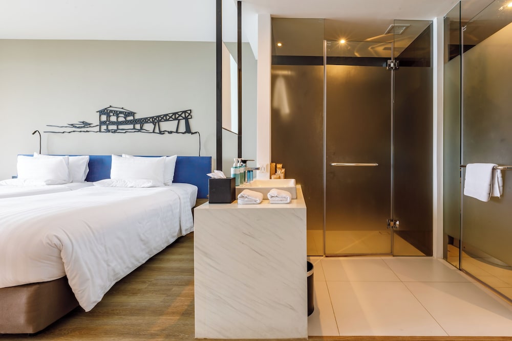 Koh Si Chang Seaview Premier Villa - Two Single beds - Photo 3