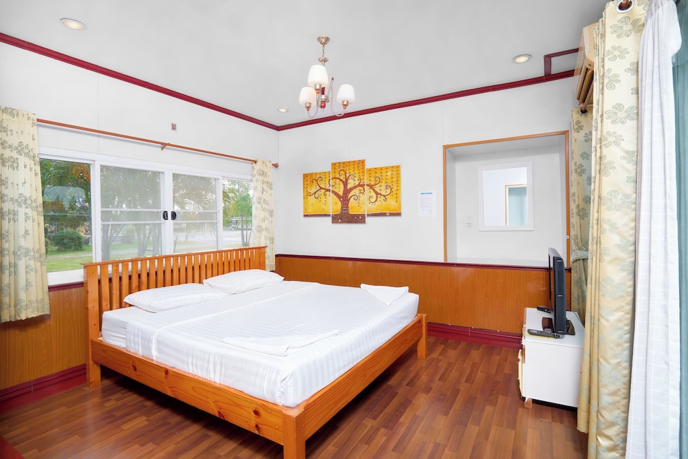House, 1 Queen Bed, Patio photo 1