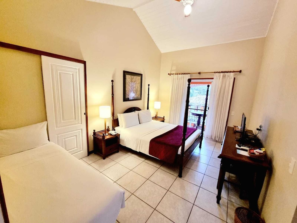 Triple Room, Balcony, Garden View - Photo 1