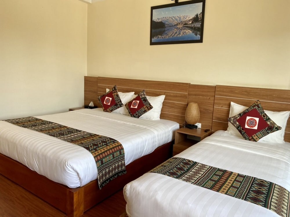 Deluxe Double or Twin Room photo 2