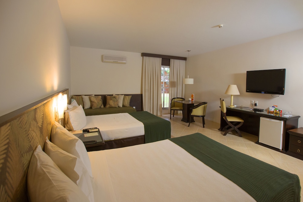 Standard Room, 2 Double Beds photo 3