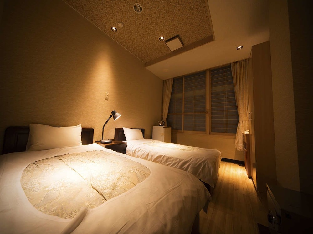 Twin Room, Non Smoking photo 1