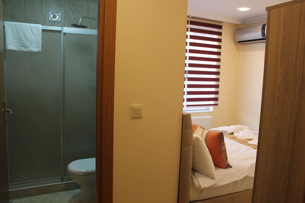 Double or Twin Room photo 1